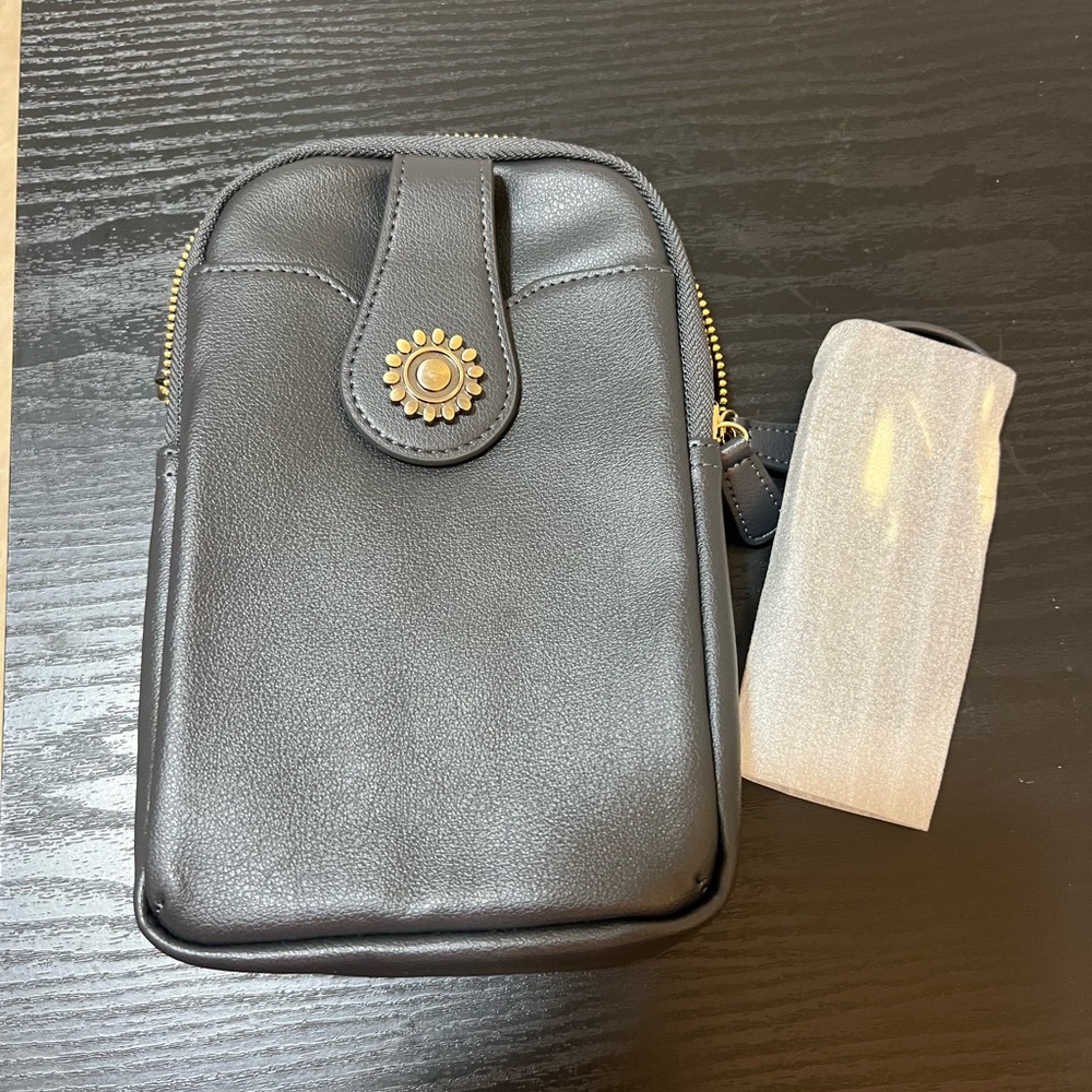 Elegant Black Crossbody Bag